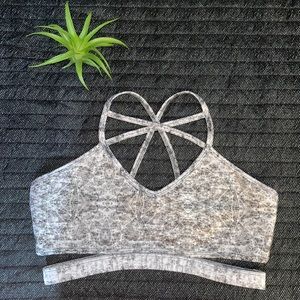 Mika Yoga Wear Criss Cross Cutouts Sports Bra